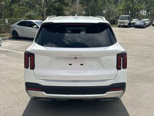 2026 Kia Sorento EX