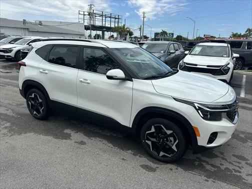 2025 Kia Seltos EX