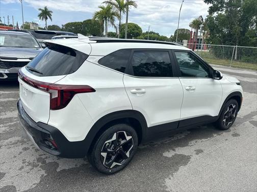 2025 Kia Seltos EX