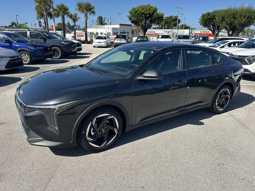 2025 Kia K4 EX