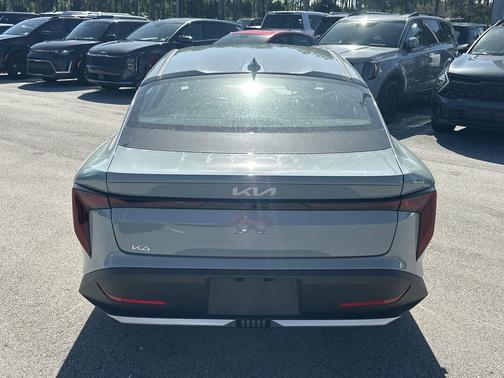 2025 Kia K4 LX