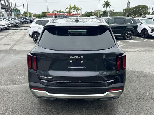 2025 Kia Sorento EX
