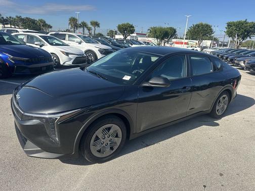 2025 Kia K4 LX