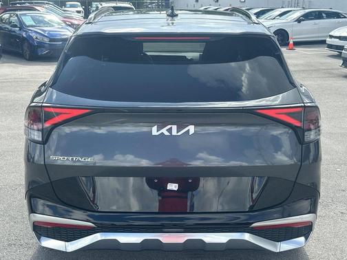 Gravity Gray 2023 Kia Sportage SX