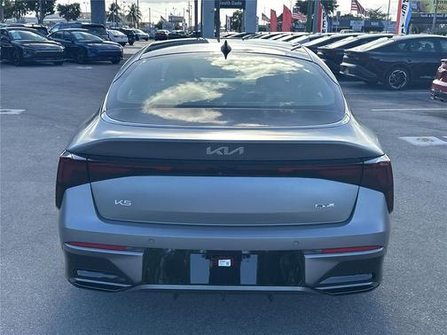 2025 Kia K5 GT-Line