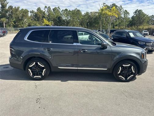 2024 Kia Telluride EX