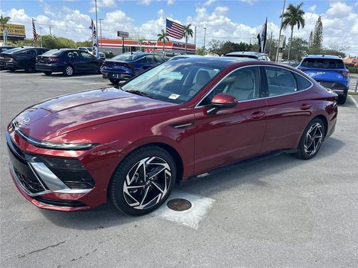 2024 Hyundai SONATA SEL