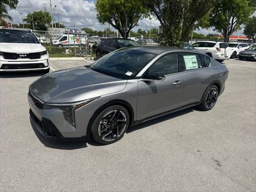 2025 Kia K4 GT-Line
