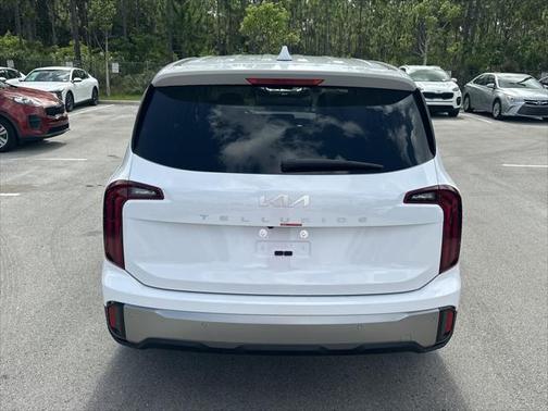 2025 Kia Telluride LX
