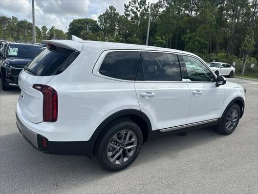 2025 Kia Telluride LX