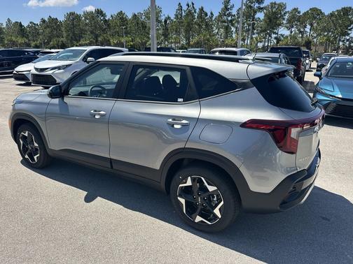 Steel Gray 2026 Kia Seltos S