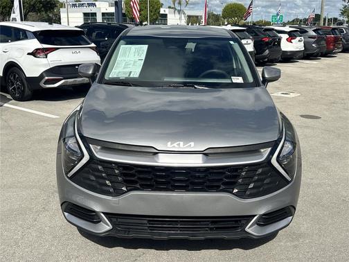 2023 Kia Sportage Hybrid LX