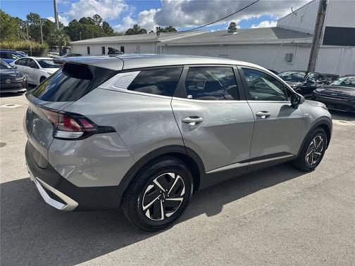 2023 Kia Sportage Hybrid LX