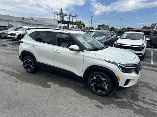 2025 Kia Seltos EX