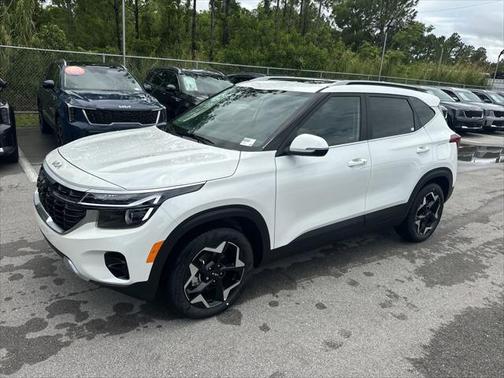 2025 Kia Seltos EX