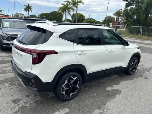 2025 Kia Seltos EX