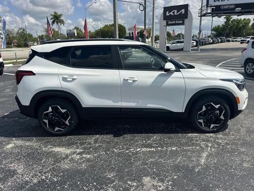 Snow White Pearl 2026 Kia Seltos S