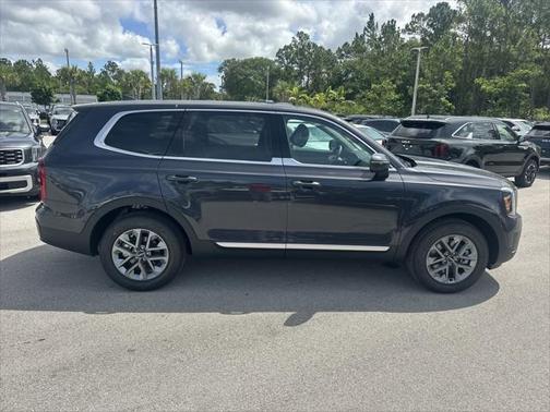 2025 Kia Telluride LX