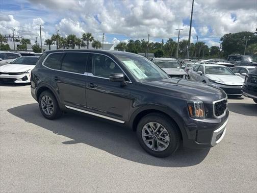 2025 Kia Telluride LX