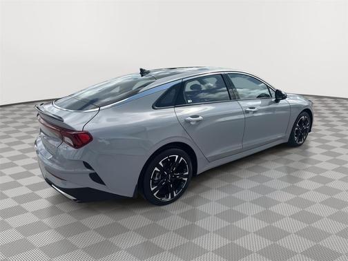 Wolf Gray 2024 Kia K5 GT-Line