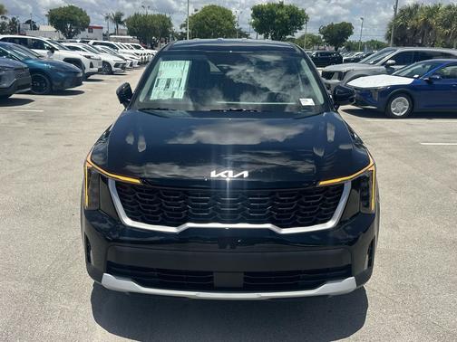 Ebony Black 2026 Kia Sorento LX