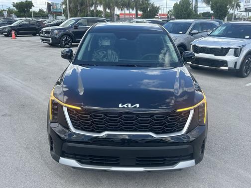 2026 Kia Sorento LX