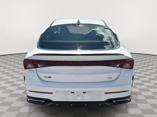 Glacial White Pearl 2022 Kia K5 GT-Line