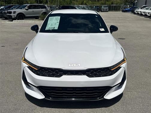 Glacial White Pearl 2022 Kia K5 GT-Line