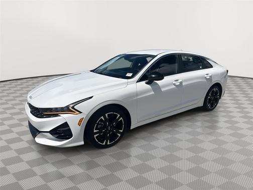 Glacial White Pearl 2022 Kia K5 GT-Line