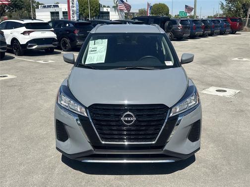 2024 Nissan Kicks SV