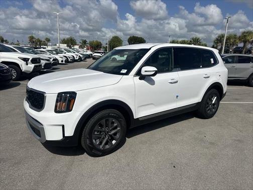 2025 Kia Telluride LX