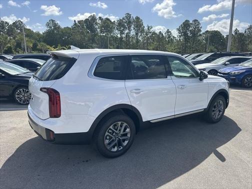 2025 Kia Telluride LX
