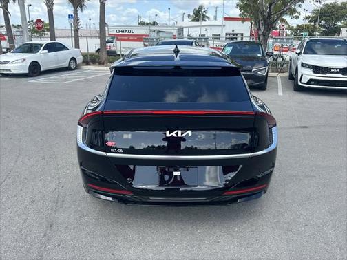 2025 Kia EV6 Wind