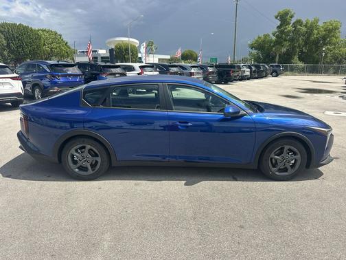 Deep Sea Blue 2026 Kia K4 LXS