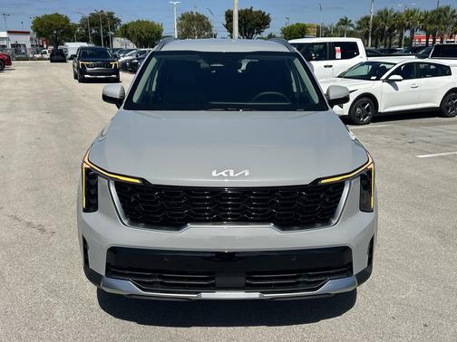 Wolf Gray 2026 Kia Sorento EX