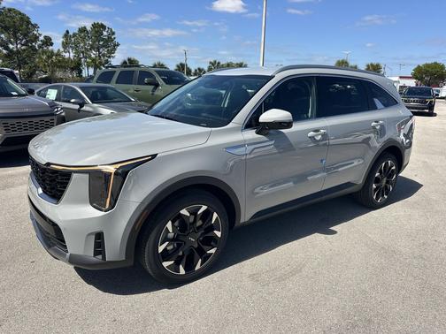 Wolf Gray 2026 Kia Sorento EX