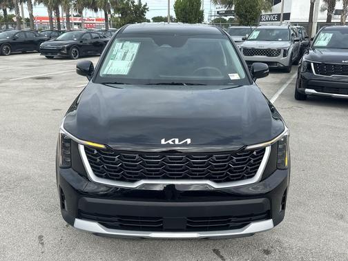 2026 Kia Sorento LX
