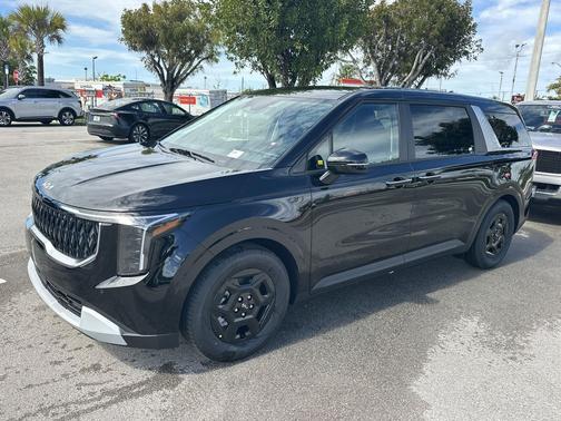 Aurora Black Pearl 2026 Kia Carnival LXS