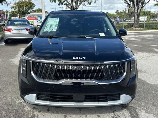 Aurora Black Pearl 2026 Kia Carnival LXS