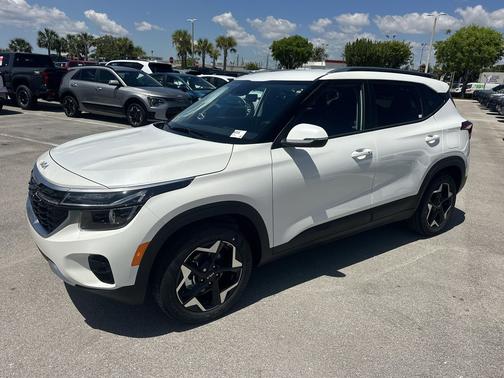 Snow White Pearl 2026 Kia Seltos S