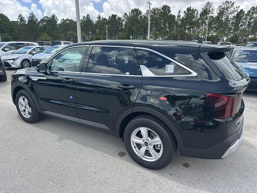 Ebony Black 2026 Kia Sorento LX