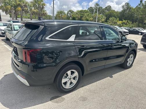 Ebony Black 2026 Kia Sorento LX