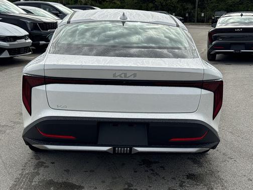 Snow White Pearl 2026 Kia K4 LXS