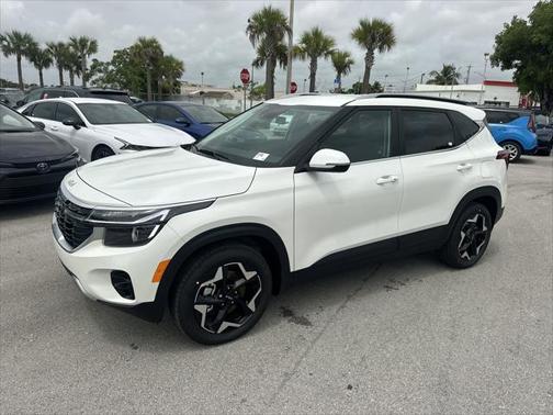 2025 Kia Seltos EX