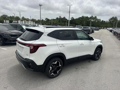 2025 Kia Seltos EX