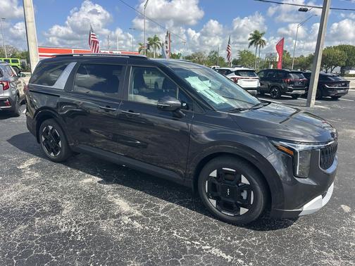 Panthera Metal 2026 Kia Carnival EX