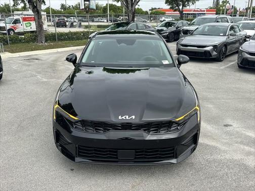 2025 Kia K5 LXS