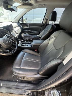 Ebony Black 2023 Kia Sorento S