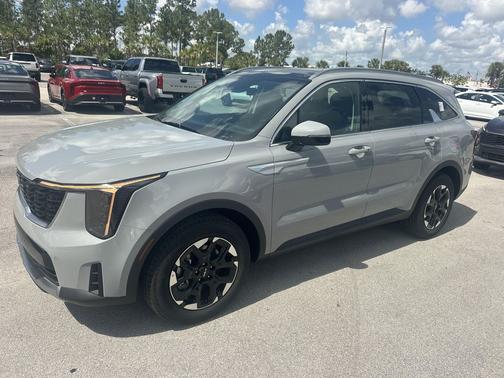 Wolf Gray 2026 Kia Sorento S