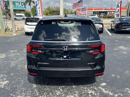 2023 Honda Odyssey Sport